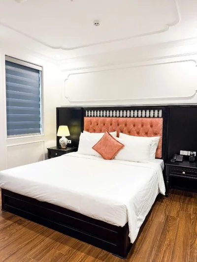 Royal Hotel Lâm Hạ – 照片 12